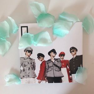 SHINee Everybody Album